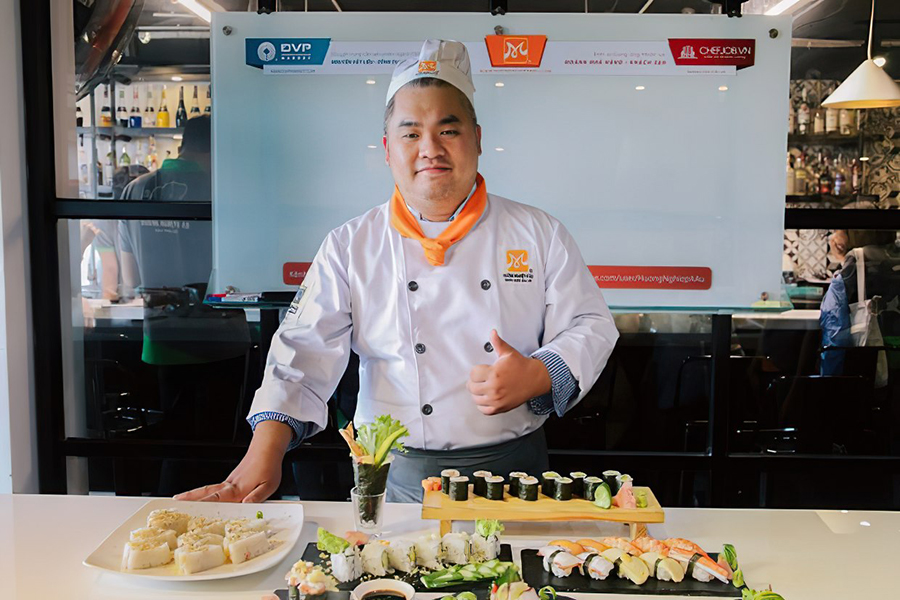 Khóa học làm Sushi ngắn hạn theo yêu cầu tại trung tâm HNAEdu