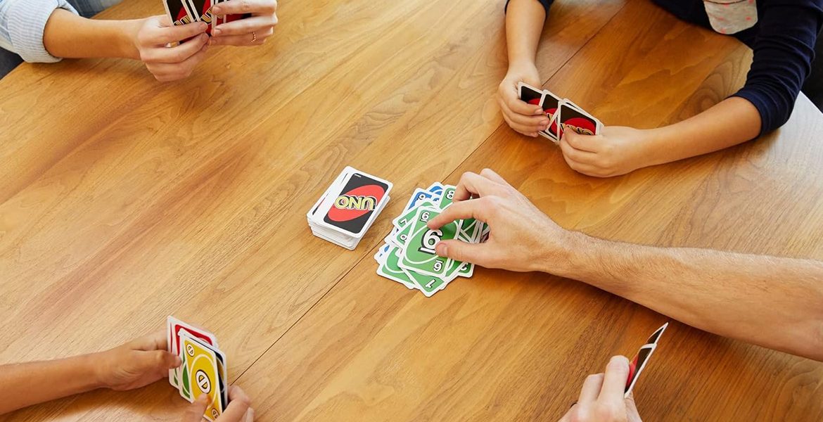 Hướng dẫn cách chơi Uno và luật chơi Uno vô cùng đơn giản